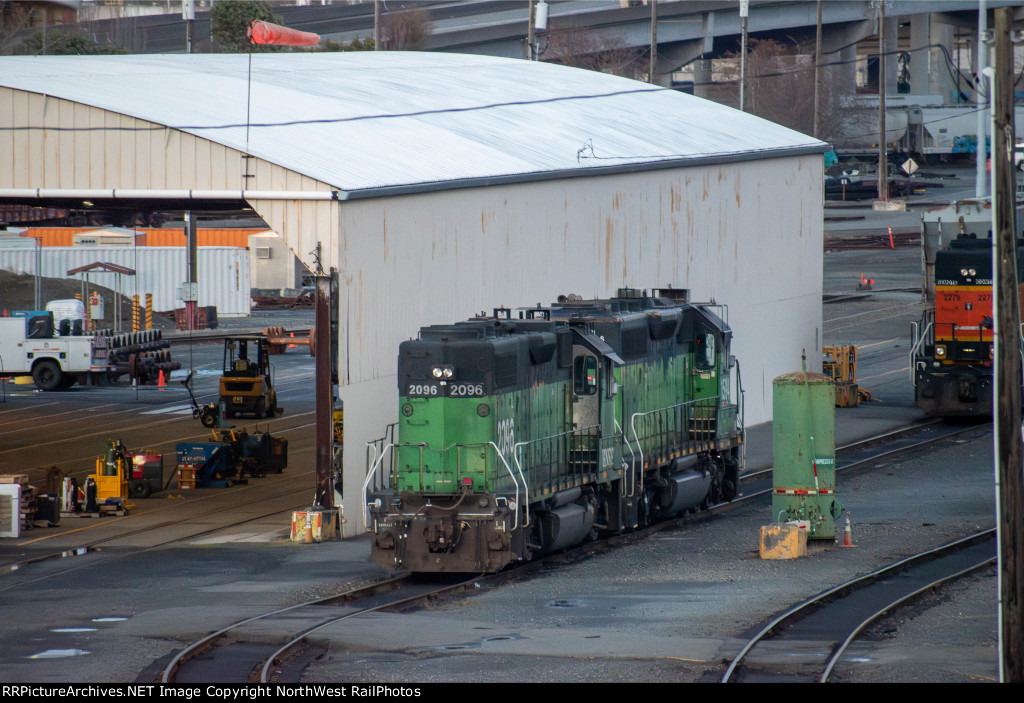 BNSF 2096 + 1594